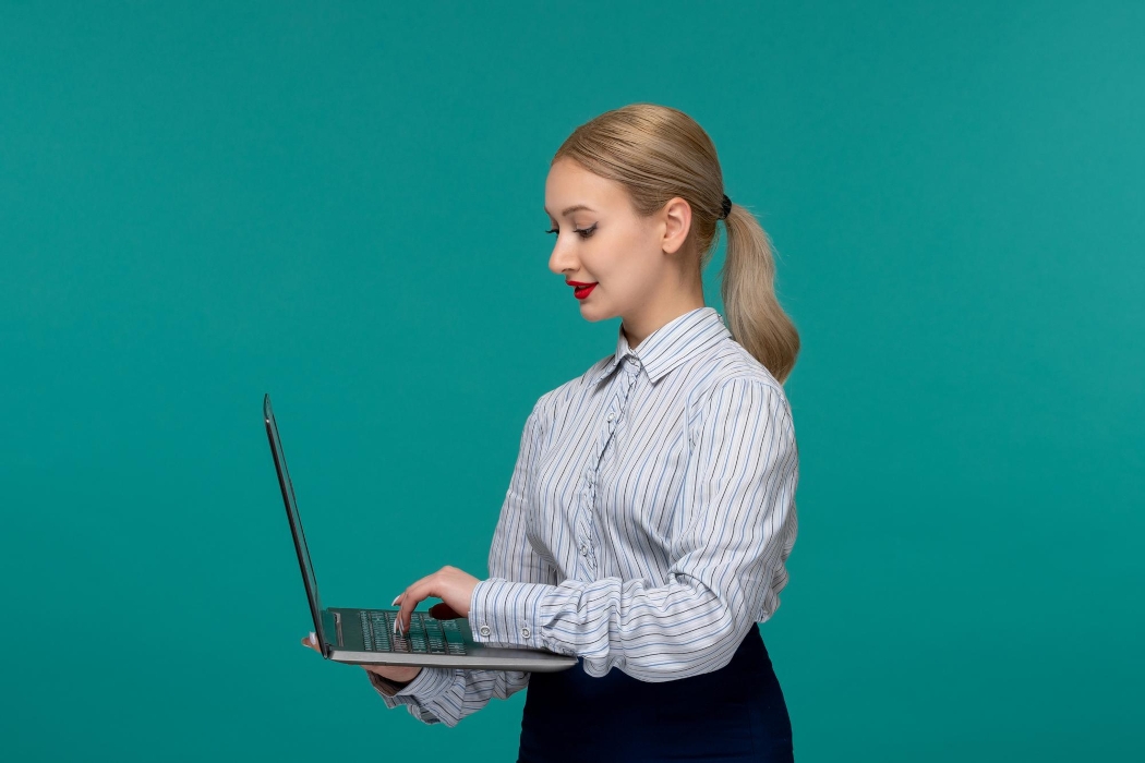 Bani acum si alta data cu credit repetitiv sau card credit