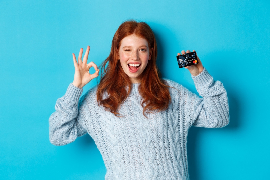 AXI CARD - De stiut despre beneficiile unui card de credit? 